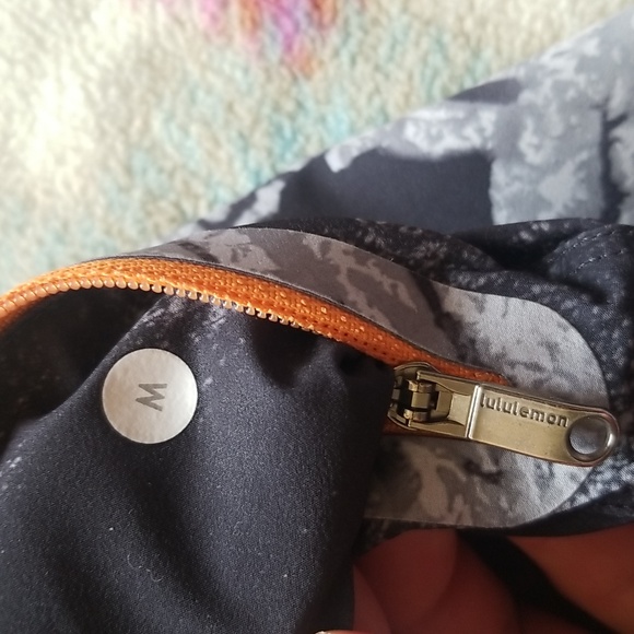 Lululemon swim trunks size M - Picture 4 of 6